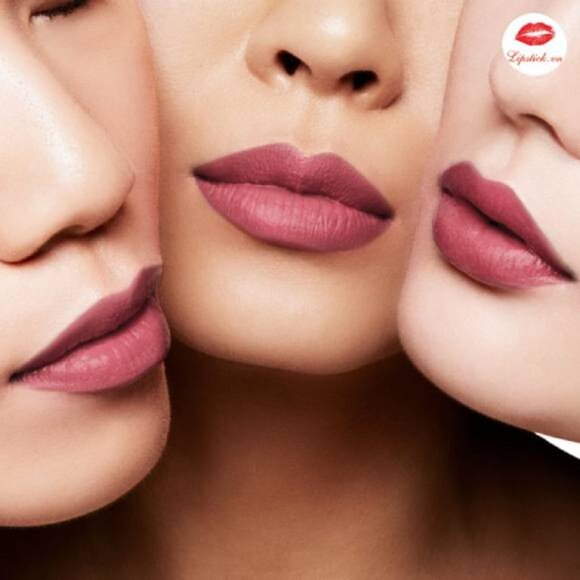 Tom Ford Lip Color Matte Lipstick in 26 Obsessed - Picture 2 of 5